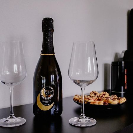 Apartment Fratello Šoporňa Eksteriør bilde