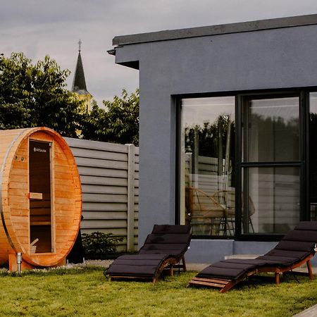 Apartment Fratello Šoporňa Eksteriør bilde